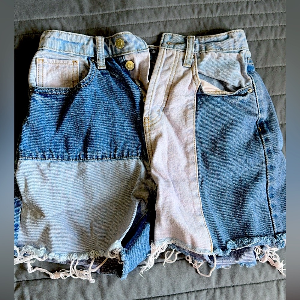 Junior High waisted Jean shorts
